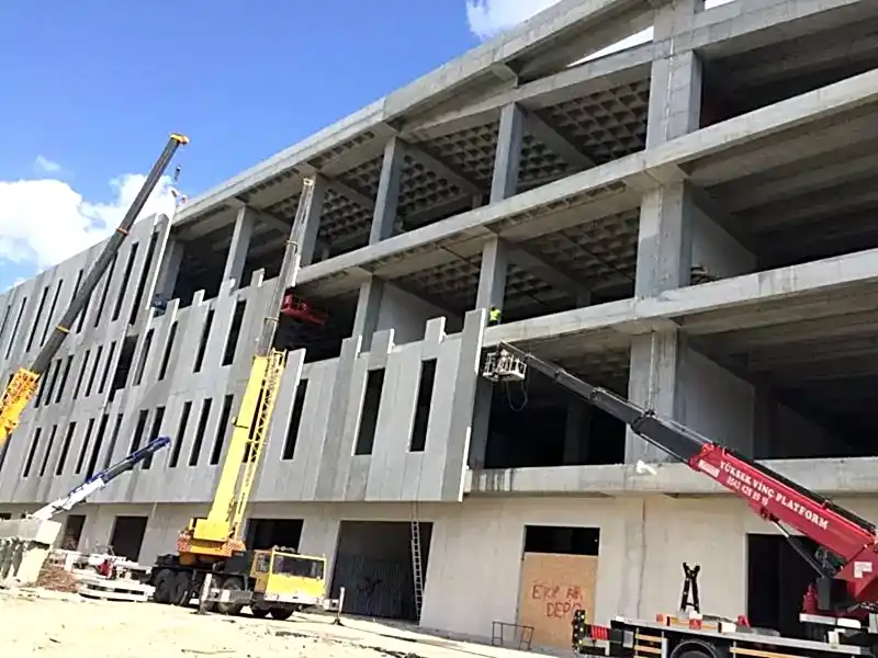 Çok Katlı Ağır Sanayi Binaları